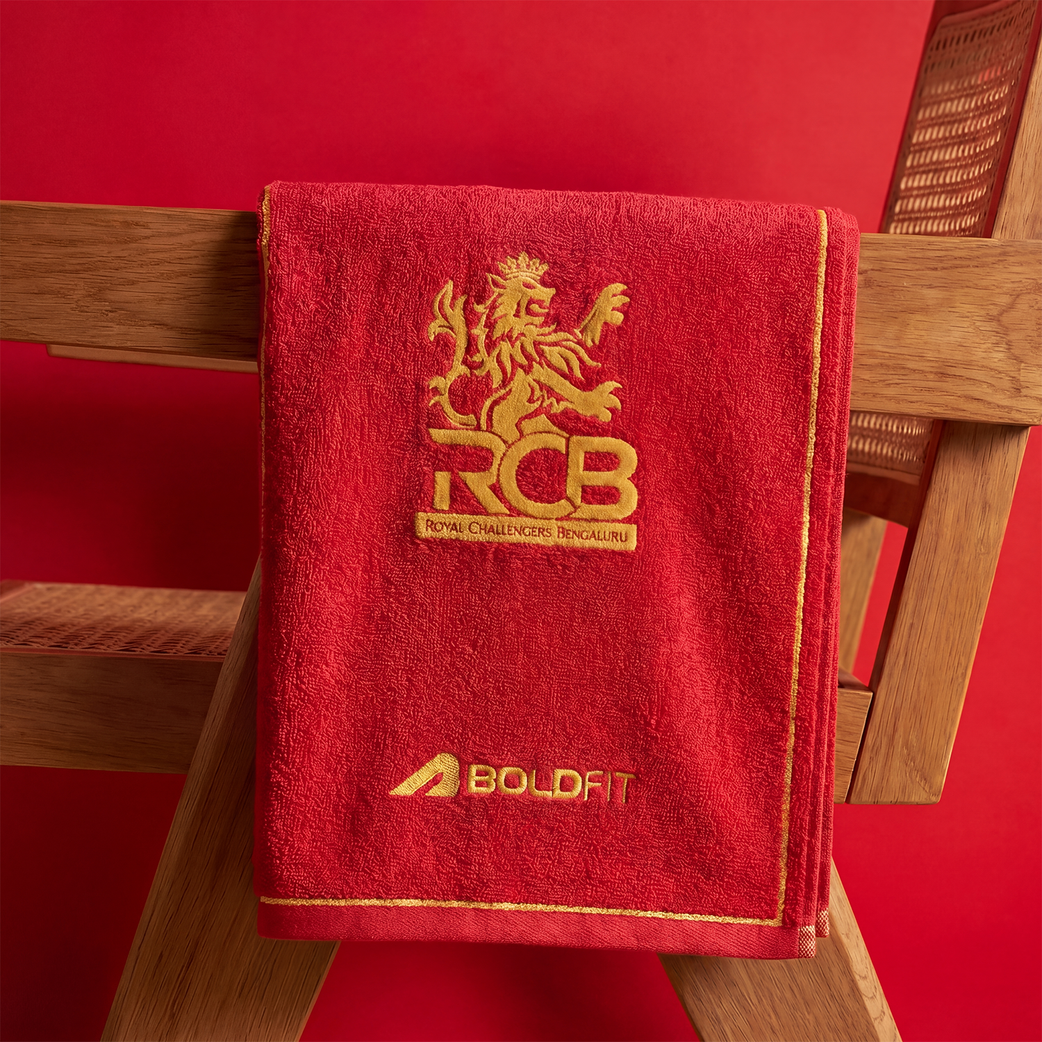 RCB OFFICIAL BATH TOWEL - RED (70 x 140cm)