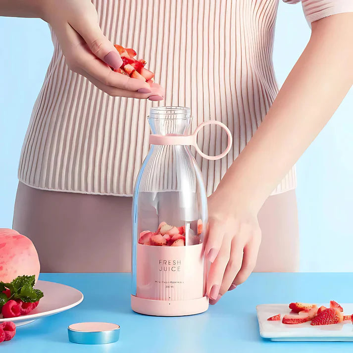 BLENDER PORTABLE JUICER FOR SMOOTHIE , JUICE , VEGETABLE SHAKES WITH 6 BLADES WIRELESS CHARGING MINI PERSONAL SIZE MIXER BOTTLE GRINDER, 420 ML MULTICOLOR